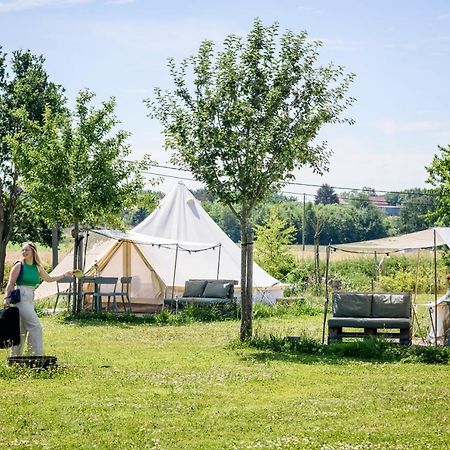 Pluimpapaver Hotel & Glamping Aarschot Esterno foto